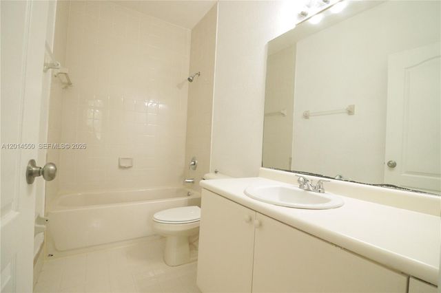 1568 SE 26th St 206, Homestead, FL 33035