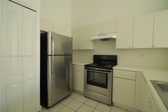 1568 SE 26th St 206, Homestead, FL 33035