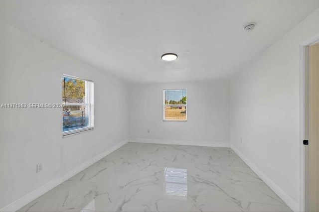 17821 NW 22nd Ave, Miami Gardens, FL 33056