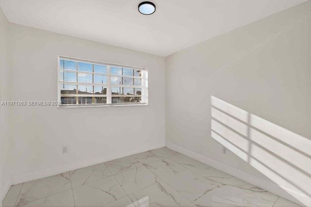 17821 NW 22nd Ave, Miami Gardens, FL 33056