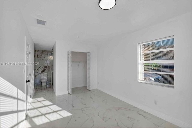 17821 NW 22nd Ave, Miami Gardens, FL 33056