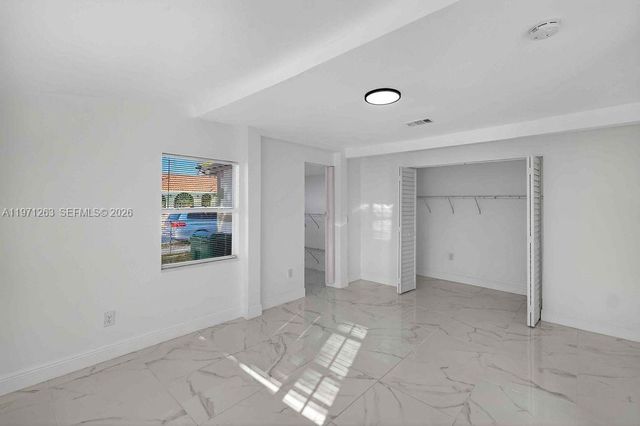 17821 NW 22nd Ave, Miami Gardens, FL 33056