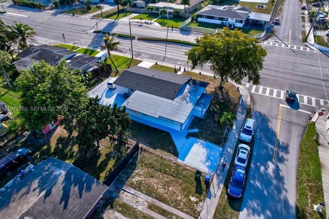 17821 NW 22nd Ave, Miami Gardens, FL 33056