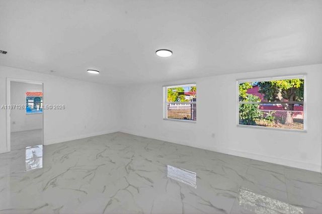 17821 NW 22nd Ave, Miami Gardens, FL 33056