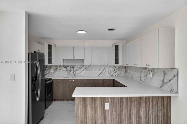 17821 NW 22nd Ave, Miami Gardens, FL 33056