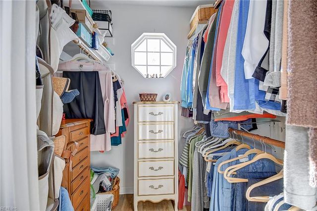 4221 Beasley CT, Virginia Beach, VA 23462