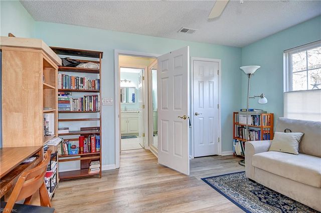 4221 Beasley CT, Virginia Beach, VA 23462