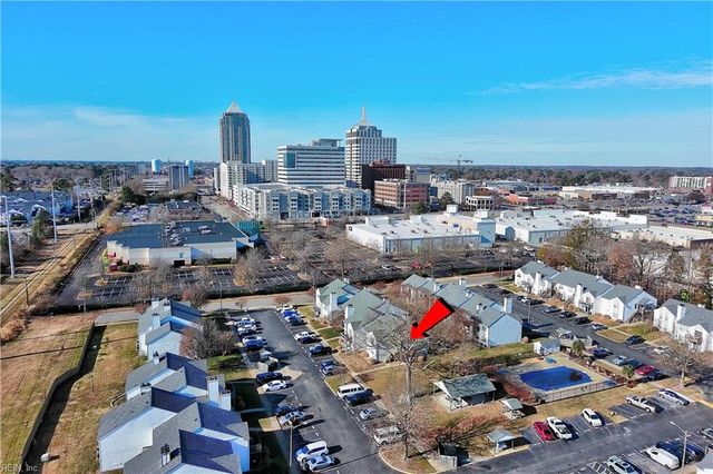 4221 Beasley CT, Virginia Beach, VA 23462