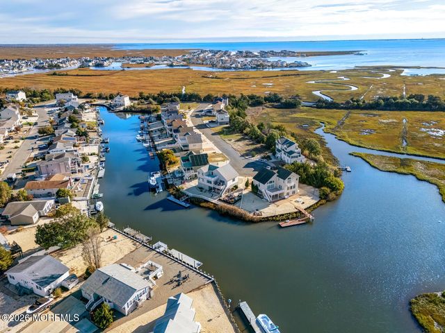 22 Sea Isle Drive, Little Egg Harbor, NJ 08087