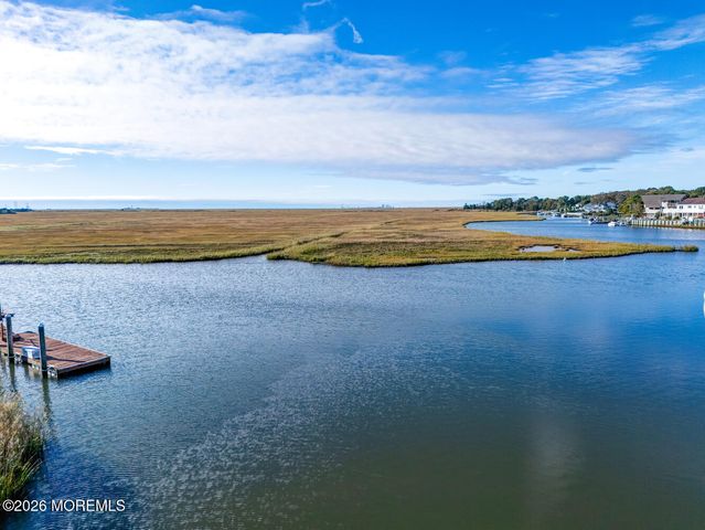 22 Sea Isle Drive, Little Egg Harbor, NJ 08087