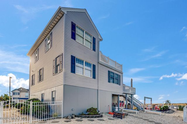 22 Sea Isle Drive, Little Egg Harbor, NJ 08087