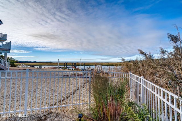 22 Sea Isle Drive, Little Egg Harbor, NJ 08087