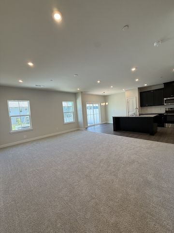 1176 Savannah Ave, Gallatin, TN 37066