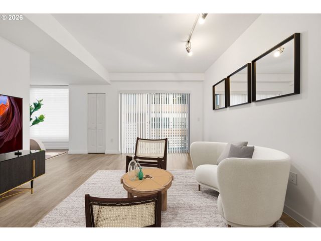 701 COLUMBIA St 501, Vancouver, WA 98660