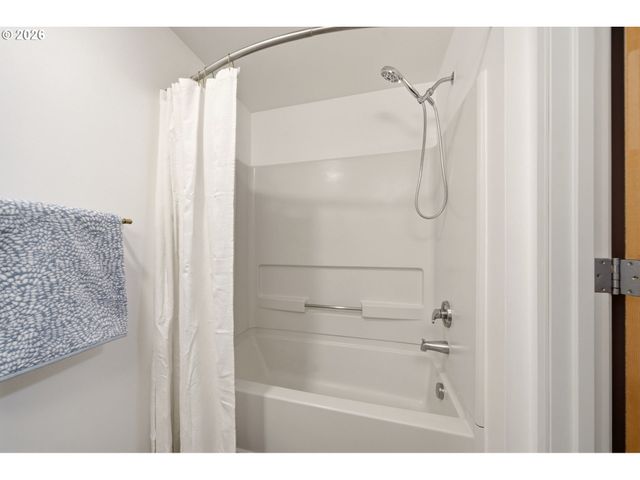 701 COLUMBIA St 501, Vancouver, WA 98660