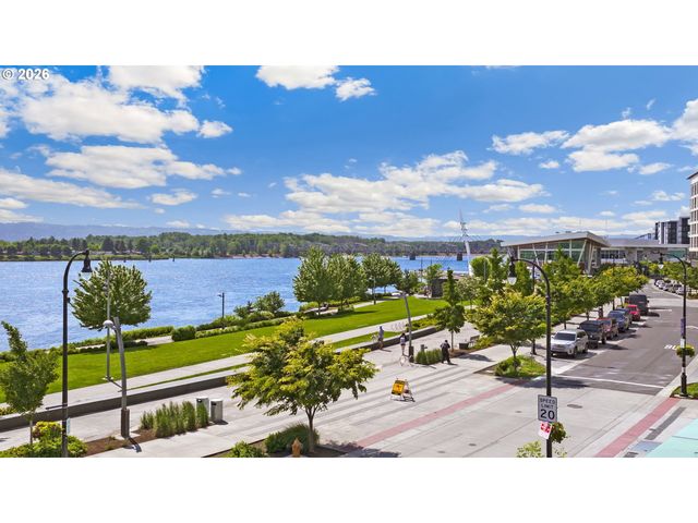 701 COLUMBIA St 501, Vancouver, WA 98660