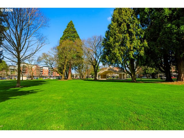 701 COLUMBIA St 501, Vancouver, WA 98660