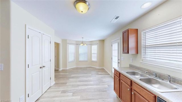 467 Ridgebrooke Drive, High Point, NC 27265