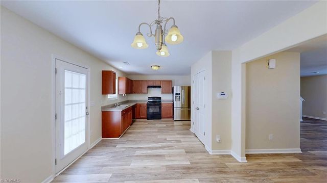 467 Ridgebrooke Drive, High Point, NC 27265