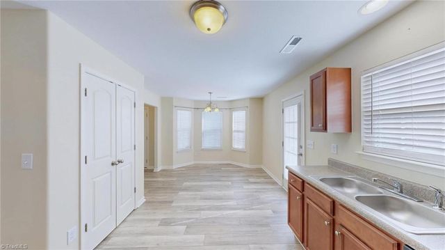 467 Ridgebrooke Drive, High Point, NC 27265