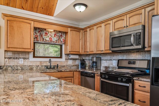 101 Dakota Lane, Spencer, TN 38585
