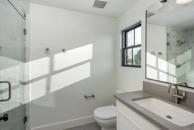832 Conestoga Court, Encinitas, CA 92024