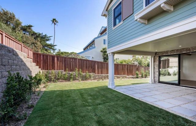 832 Conestoga Court, Encinitas, CA 92024