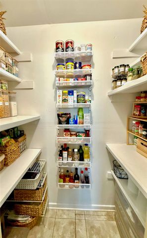 2511 Greenway Drive, Brownwood, TX 76801