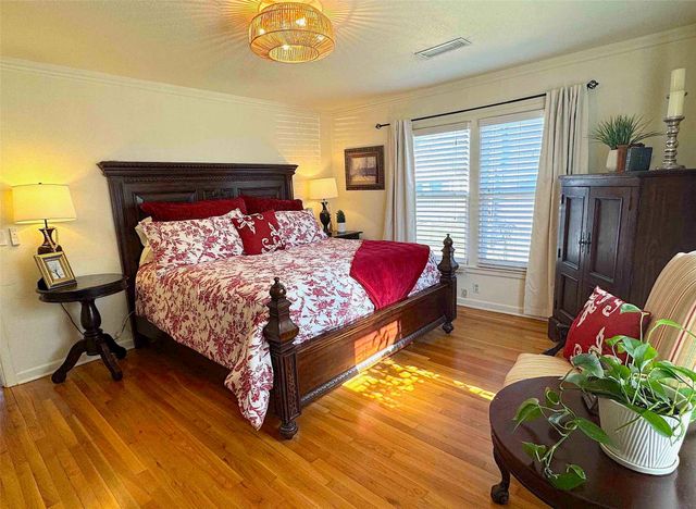 2511 Greenway Drive, Brownwood, TX 76801