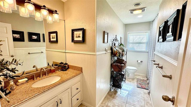 2511 Greenway Drive, Brownwood, TX 76801