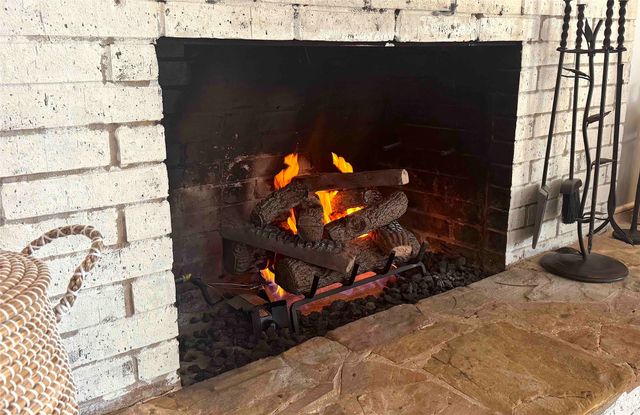 2511 Greenway Drive, Brownwood, TX 76801