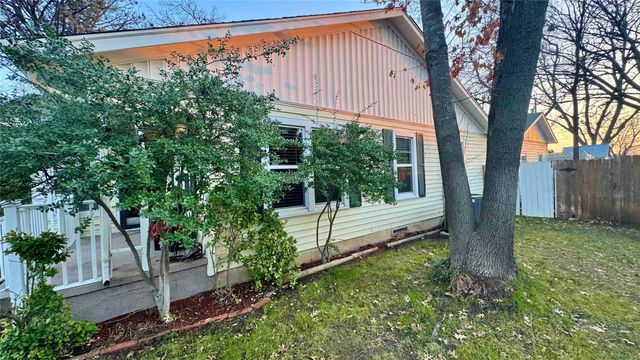 2511 Greenway Drive, Brownwood, TX 76801