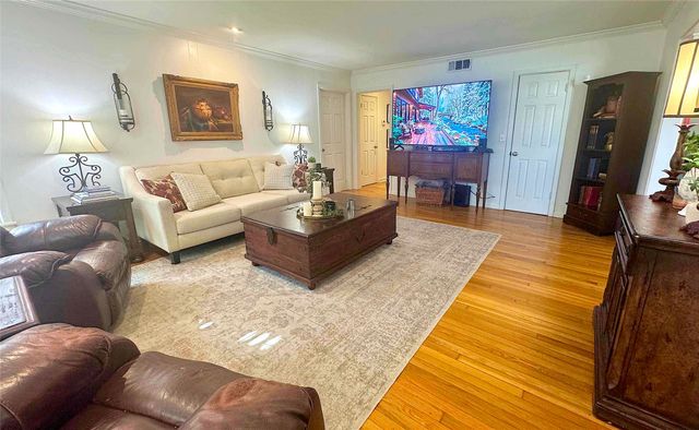 2511 Greenway Drive, Brownwood, TX 76801