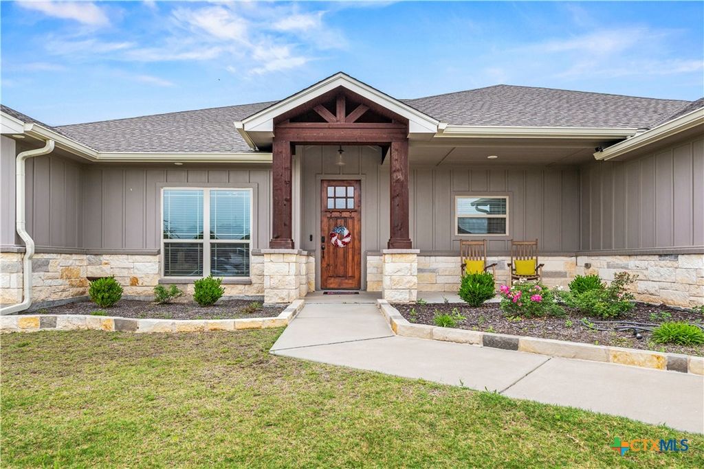 267 Sand Flat Lane, Temple, TX 76502