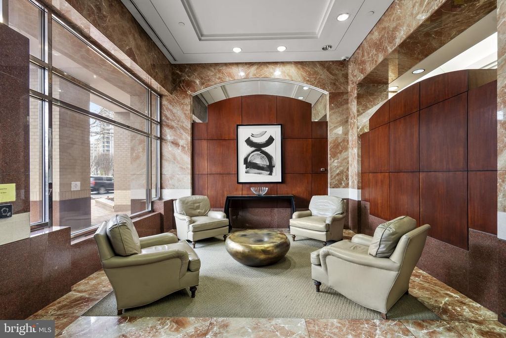 Image 1 of property listing at 4801 FAIRMONT AVE #909, Bethesda, MD 20814