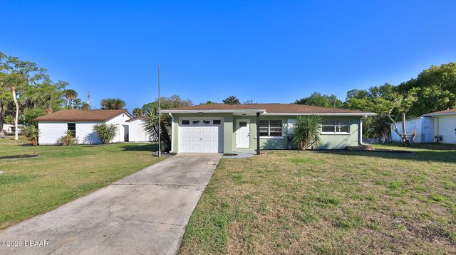 11 Swan Avenue, New Smyrna Beach, FL 32168