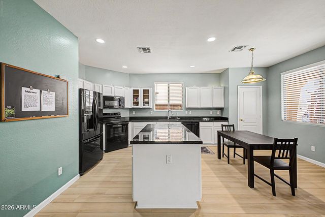 3868 E CLAXTON Avenue, Gilbert, AZ 85297