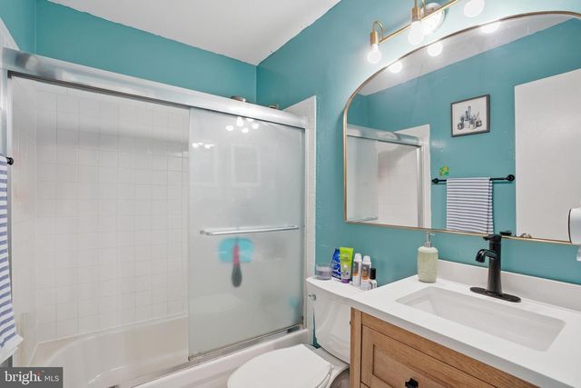 7745 TIVERTON DR, Springfield, VA 22152