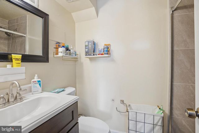 7745 TIVERTON DR, Springfield, VA 22152