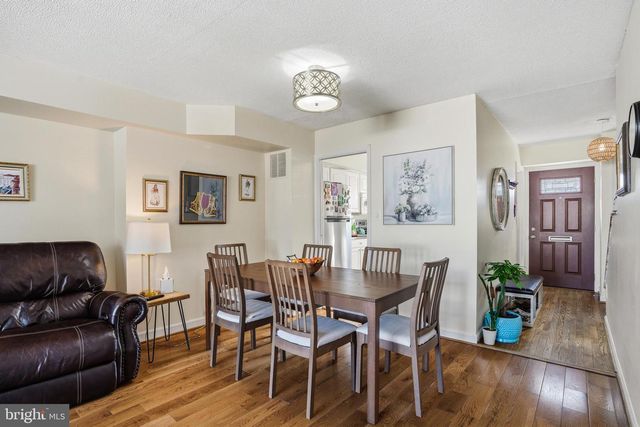 7745 TIVERTON DR, Springfield, VA 22152