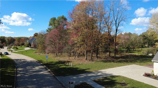 Village Drive, Broadview Heights, OH 44147