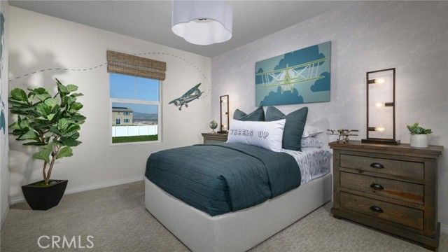 2433 Gunner Ridge Way, Rialto, CA 92377