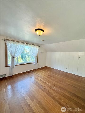 132 Montvu Drive, Omak, WA 98841