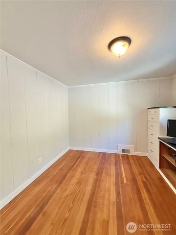 132 Montvu Drive, Omak, WA 98841