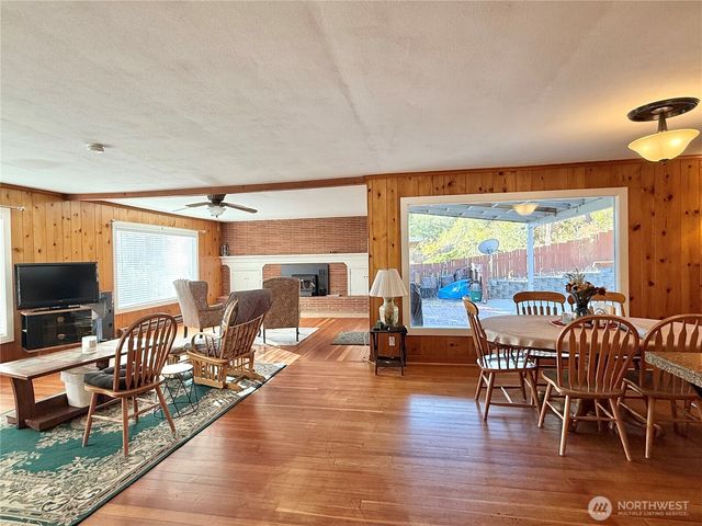 132 Montvu Drive, Omak, WA 98841