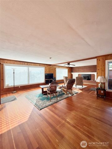 132 Montvu Drive, Omak, WA 98841