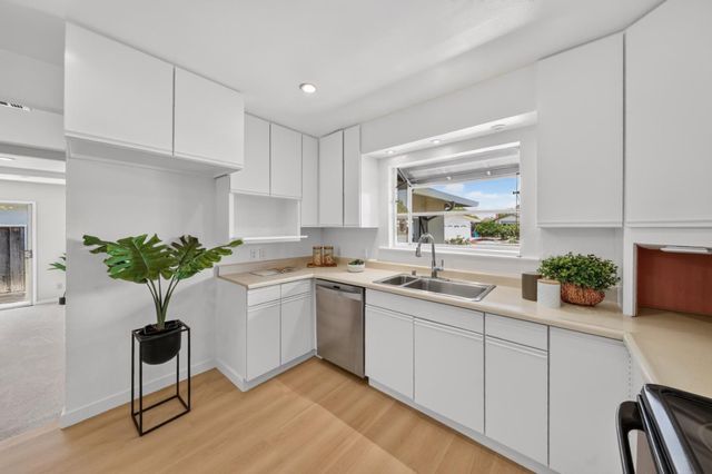 3478 Cabrillo Avenue, Santa Clara, CA 95051