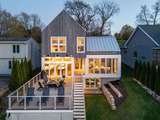 3196 Aalseth Lane, Stoughton, WI 53589