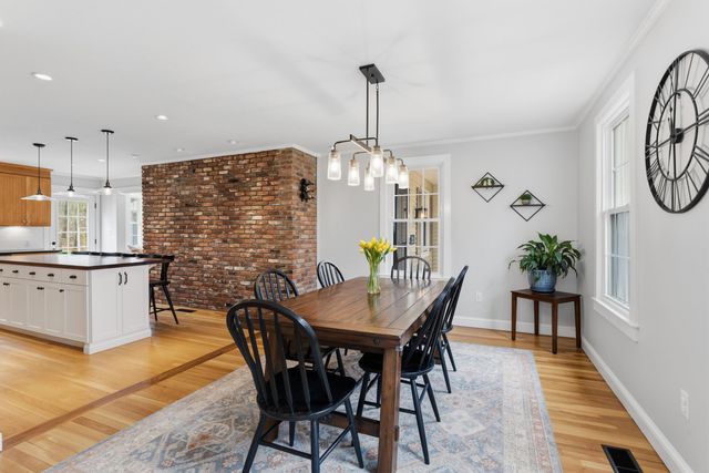 66 Horizon Drive, Bedford, NH 03110