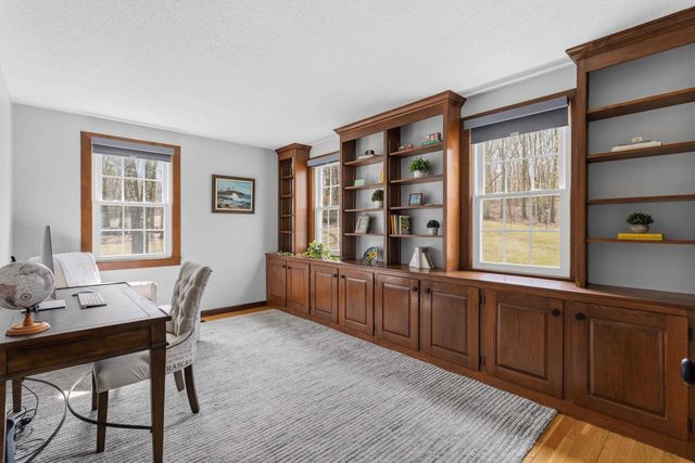 66 Horizon Drive, Bedford, NH 03110
